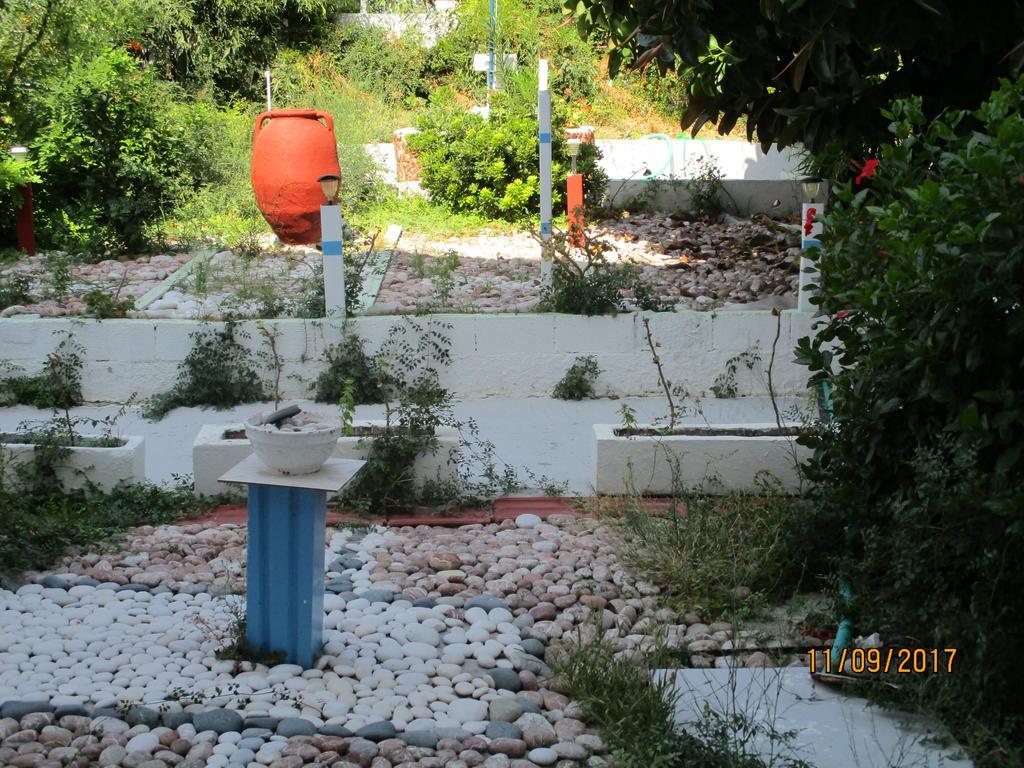 Tassos Aparthotel 2*